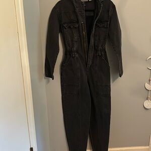 BLACK DENIM JUMPSUIT SIZE 0
